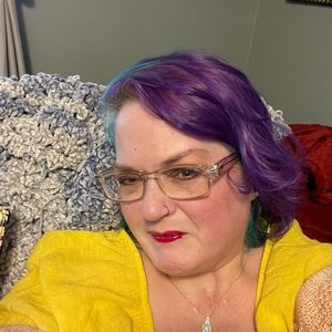 Meet your Posher, Chairty